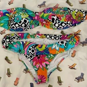 TRINA TURK 2 PC SWIMSUIT! NWOT